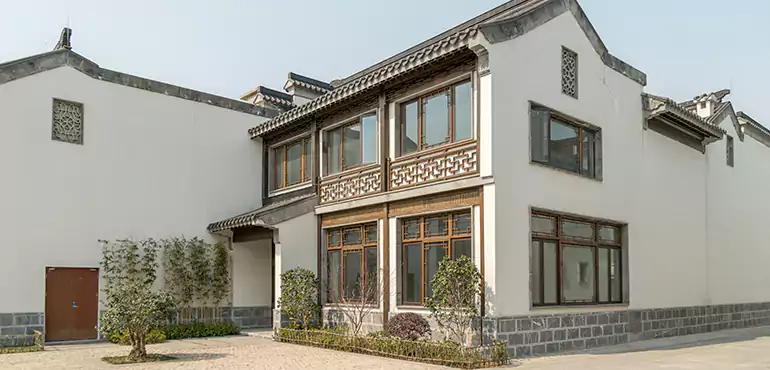 We Help Savannah Homeowners Sell Squatter-Occupied Houses Quickly and Safely