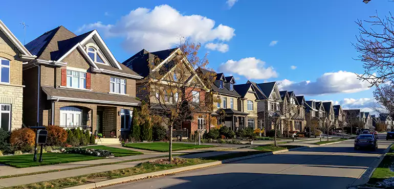 Why Choose Us for Selling Your Foreclosed House in Savannah, GA?