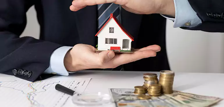 Who Do We Buy Houses From in Savannah, GA?